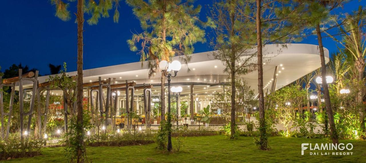 Flamingos Dai Lai Resort - Luxury Ngoc Quang Kültér fotó